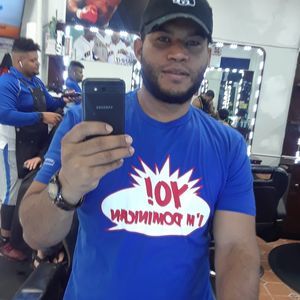 Meet your Posher, Aneudis